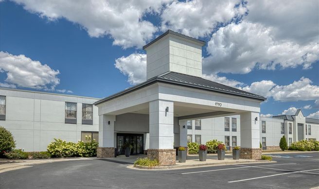 Best Western Fishers Exterior