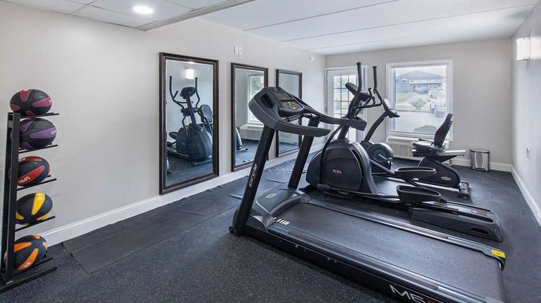 <b>Days Inn by Wyndham Knoxville North Health</b>. Images powered by <a href="https://iceportal.shijigroup.com/" title="IcePortal" target="_blank">IcePortal</a>.