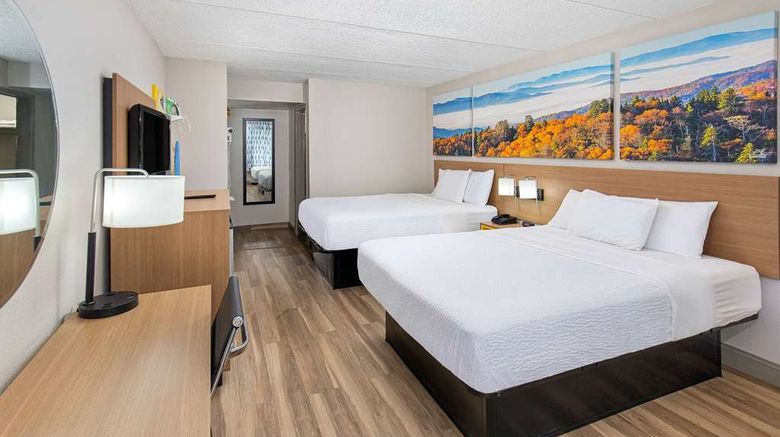 <b>Days Inn by Wyndham Knoxville North Room</b>. Images powered by <a href="https://iceportal.shijigroup.com/" title="IcePortal" target="_blank">IcePortal</a>.