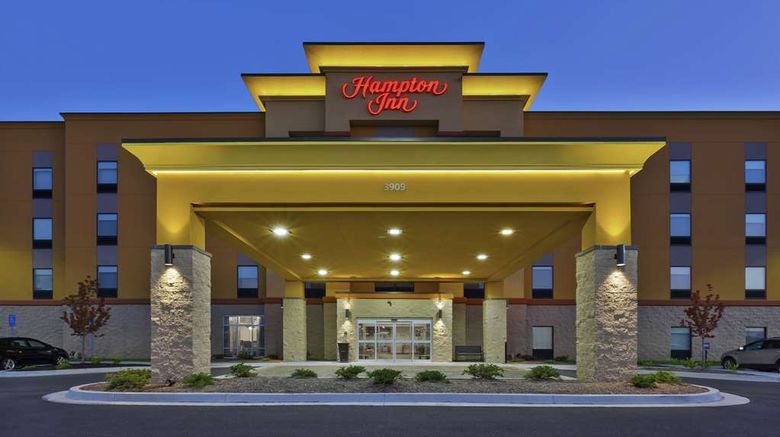 <b>Hampton Inn Sedalia Exterior</b>. Images powered by <a href="https://iceportal.shijigroup.com/" title="IcePortal" target="_blank">IcePortal</a>.