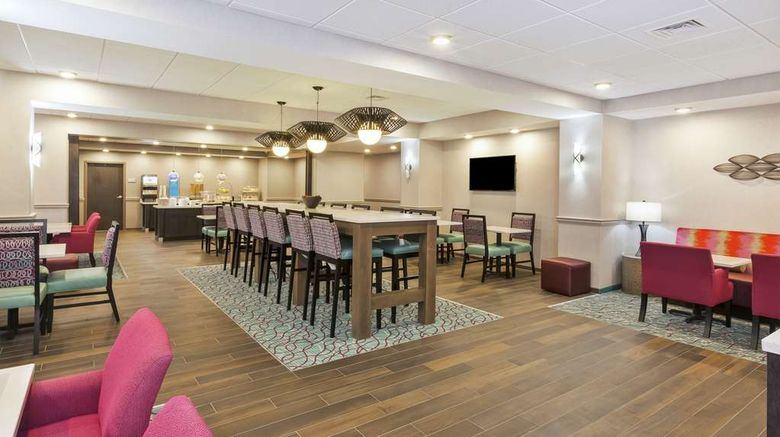 <b>Hampton Inn Sedalia Restaurant</b>. Images powered by <a href="https://iceportal.shijigroup.com/" title="IcePortal" target="_blank">IcePortal</a>.