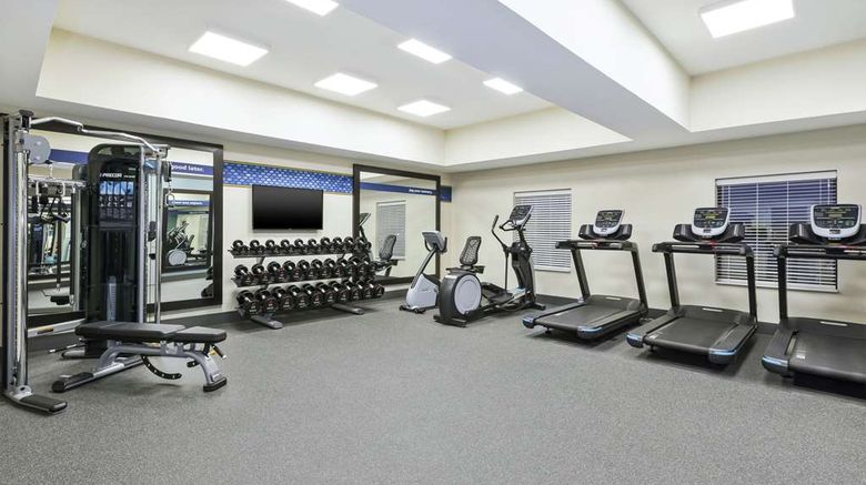 <b>Hampton Inn Sedalia Health</b>. Images powered by <a href="https://iceportal.shijigroup.com/" title="IcePortal" target="_blank">IcePortal</a>.