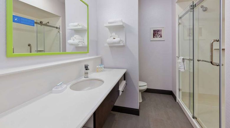 <b>Hampton Inn Sedalia Room</b>. Images powered by <a href="https://iceportal.shijigroup.com/" title="IcePortal" target="_blank">IcePortal</a>.