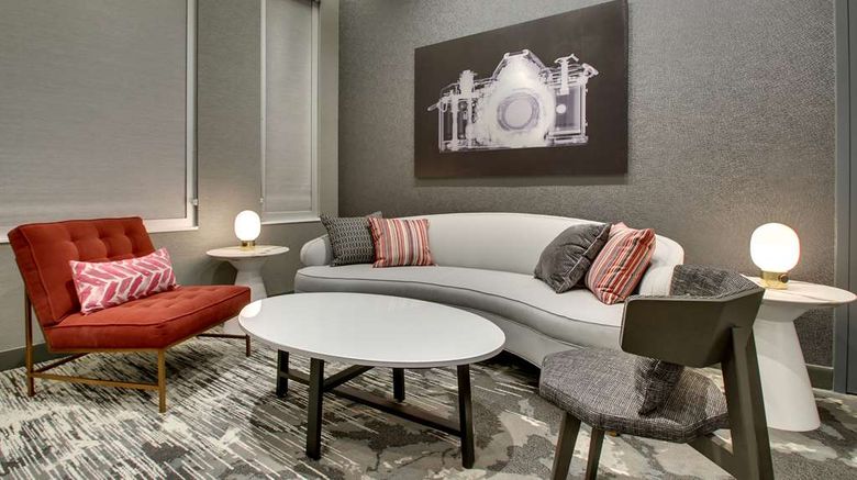 <b>Rose Hotel Chicago O'Hare, Tapestry Coll Lobby</b>. Images powered by <a href="https://iceportal.shijigroup.com/" title="IcePortal" target="_blank">IcePortal</a>.