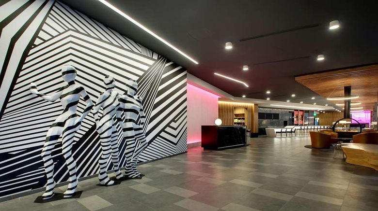 <b>Rose Hotel Chicago O'Hare, Tapestry Coll Lobby</b>. Images powered by <a href="https://iceportal.shijigroup.com/" title="IcePortal" target="_blank">IcePortal</a>.