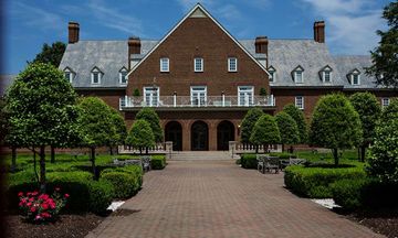 The Founders Inn and Spa