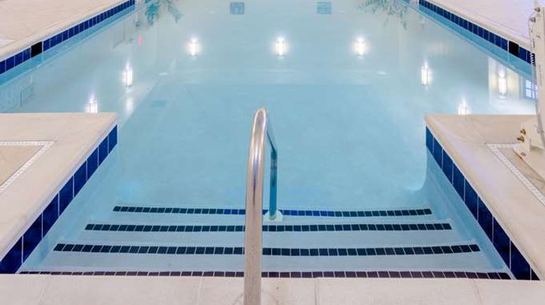<b>The Founders Inn and Spa Pool</b>. Images powered by <a href="https://iceportal.shijigroup.com/" title="IcePortal" target="_blank">IcePortal</a>.