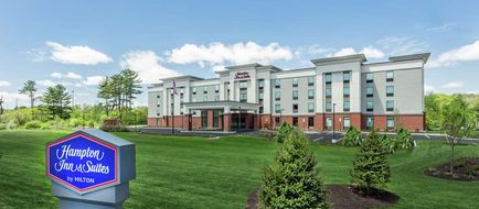 Hampton Inn & Suites Kittery Exterior