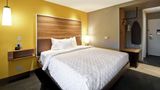 Tru by Hilton Louisville Airport Room