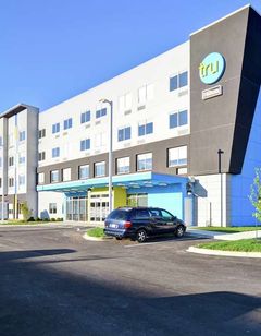 Tru by Hilton Louisville Airport