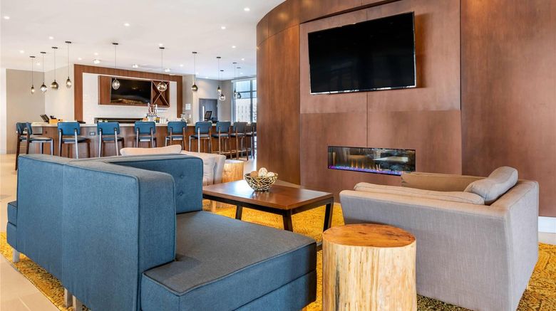 <b>Cambria Hotel Bloomington Lobby</b>. Images powered by <a href="https://iceportal.shijigroup.com/" title="IcePortal" target="_blank">IcePortal</a>.