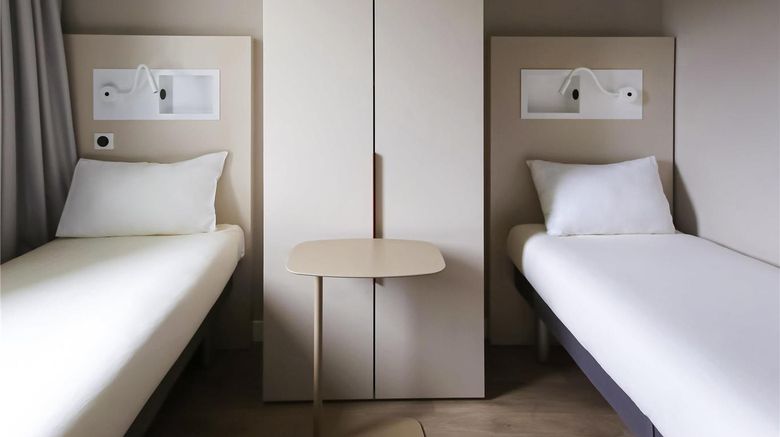<b>Ibis Budget Saint Genis Pouilly Geneve Room</b>. Images powered by <a href="https://iceportal.shijigroup.com/" title="IcePortal" target="_blank">IcePortal</a>.