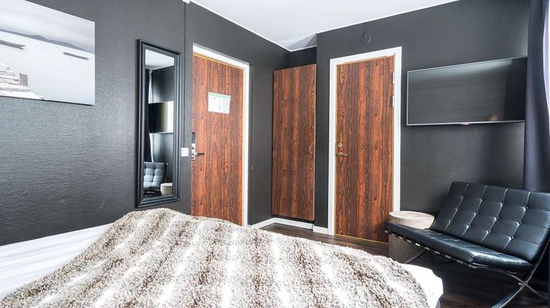 <b>Sure Hotel by Best Western Algen Room</b>. Images powered by <a href="https://iceportal.shijigroup.com/" title="IcePortal" target="_blank">IcePortal</a>.
