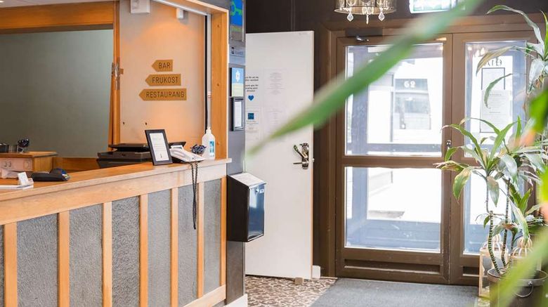 <b>Sure Hotel by Best Western Algen Lobby</b>. Images powered by <a href="https://iceportal.shijigroup.com/" title="IcePortal" target="_blank">IcePortal</a>.