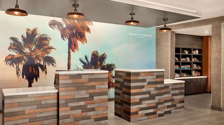<b>La Quinta Inn & Suites San Bernardino Lobby</b>. Images powered by <a href="https://iceportal.shijigroup.com/" title="IcePortal" target="_blank">IcePortal</a>.