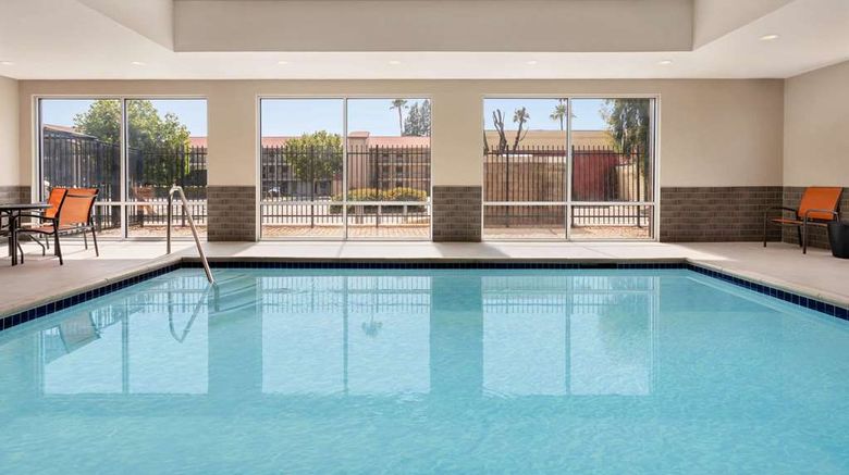 <b>La Quinta Inn & Suites San Bernardino Pool</b>. Images powered by <a href="https://iceportal.shijigroup.com/" title="IcePortal" target="_blank">IcePortal</a>.