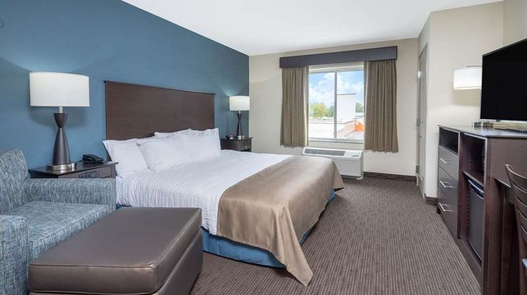 AmericInn by Wyndham Windom Room