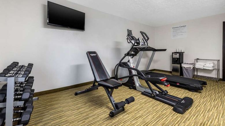 <b>Quality Inn Coraopolis Health</b>. Images powered by <a href="https://iceportal.shijigroup.com/" title="IcePortal" target="_blank">IcePortal</a>.