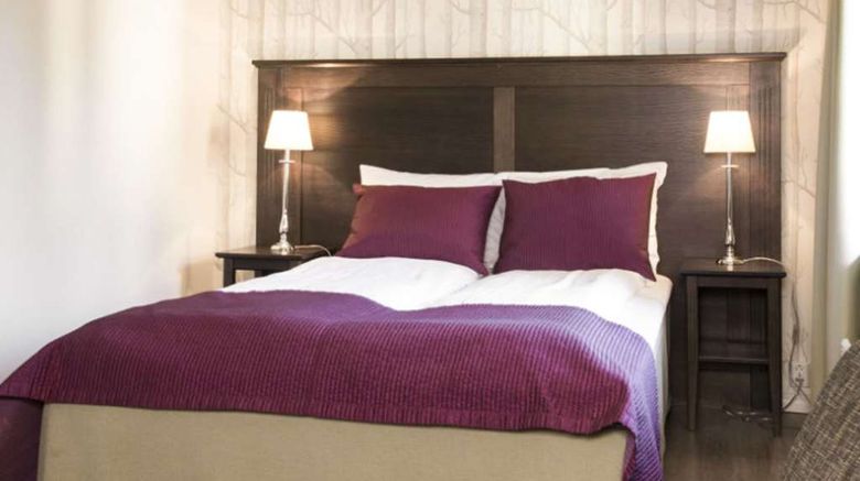 Home Hotel Park Room. Images powered by <a href="https://iceportal.shijigroup.com" target="_blank" rel="noopener">Ice Portal</a>.