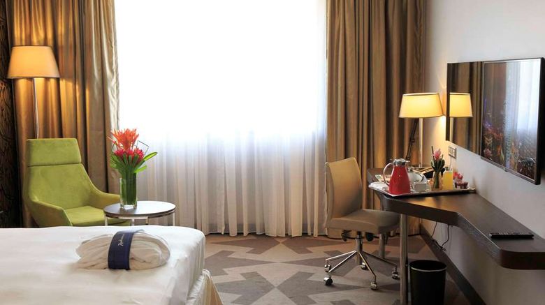 <b>Radisson Blu Abidjan Airport Room</b>. Images powered by <a href="https://iceportal.shijigroup.com/" title="IcePortal" target="_blank">IcePortal</a>.
