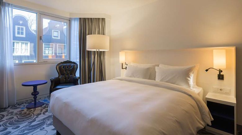 <b>Radisson Blu Amsterdam Room</b>. Images powered by <a href="https://iceportal.shijigroup.com/" title="IcePortal" target="_blank">IcePortal</a>.