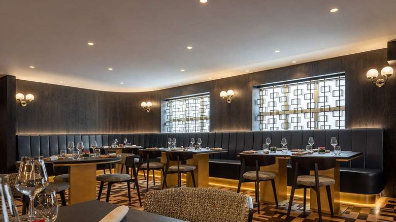 <b>Radisson Blu Hotel, Antwerp City Centre Restaurant</b>. Images powered by <a href="https://iceportal.shijigroup.com/" title="IcePortal" target="_blank">IcePortal</a>.