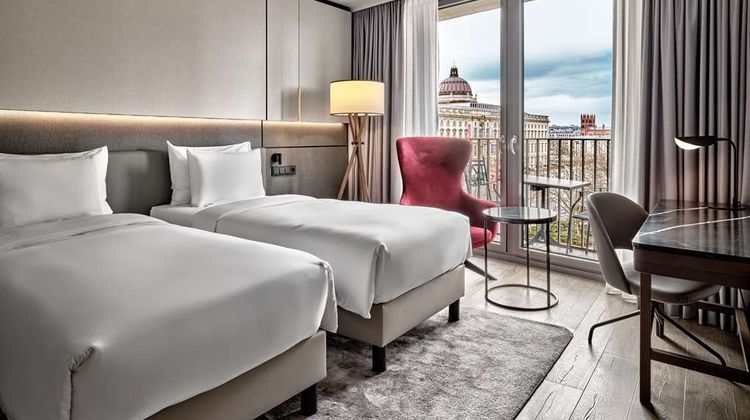 Radisson Collection Hotel, Berlin Room