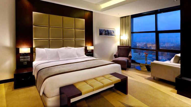 <b>Radisson Blu Chittagong Bay View Room</b>. Images powered by <a href="https://iceportal.shijigroup.com/" title="IcePortal" target="_blank">IcePortal</a>.