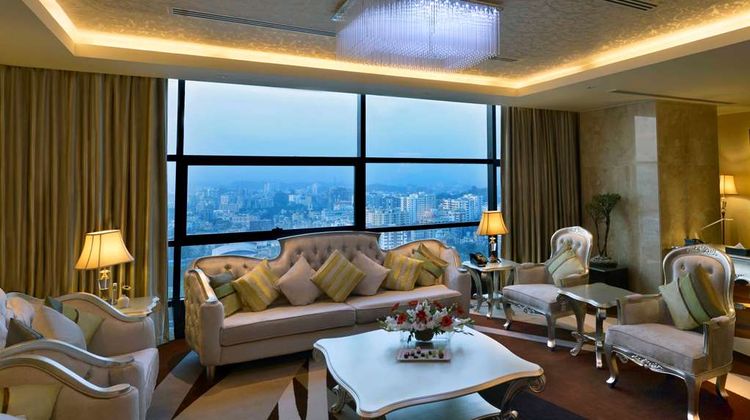 Radisson Blu Chittagong Bay View Suite