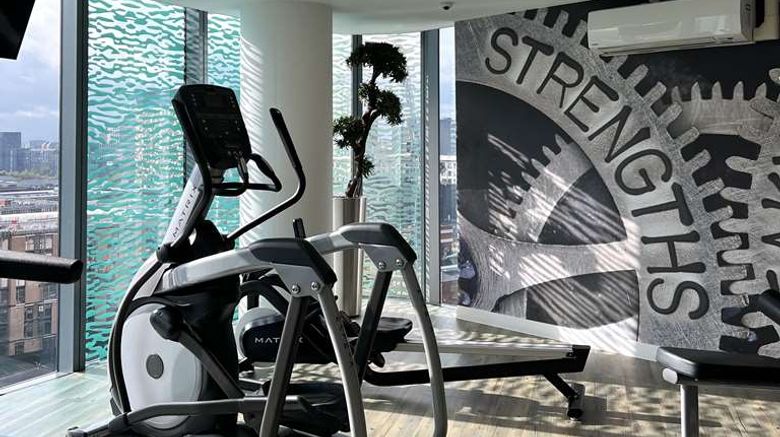 <b>Radisson Blu Hotel, Birmingham Health</b>. Images powered by <a href="https://iceportal.shijigroup.com/" title="IcePortal" target="_blank">IcePortal</a>.
