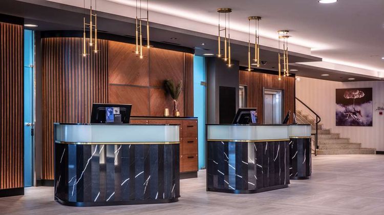 Radisson Blu Hotel Basel Lobby