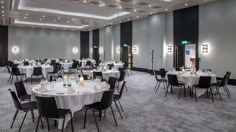 <b>Radisson Blu Hotel Basel Ballroom</b>. Images powered by <a href="https://iceportal.shijigroup.com/" title="IcePortal" target="_blank">IcePortal</a>.