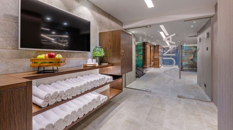 Radisson Blu Beke Hotel Budapest Health
