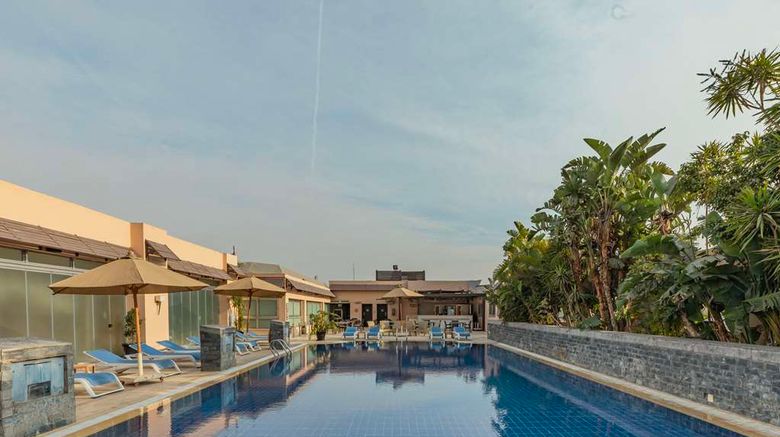 <b>Radisson Blu Hotel Cairo, Heliopolis Pool</b>. Images powered by <a href="https://iceportal.shijigroup.com/" title="IcePortal" target="_blank">IcePortal</a>.