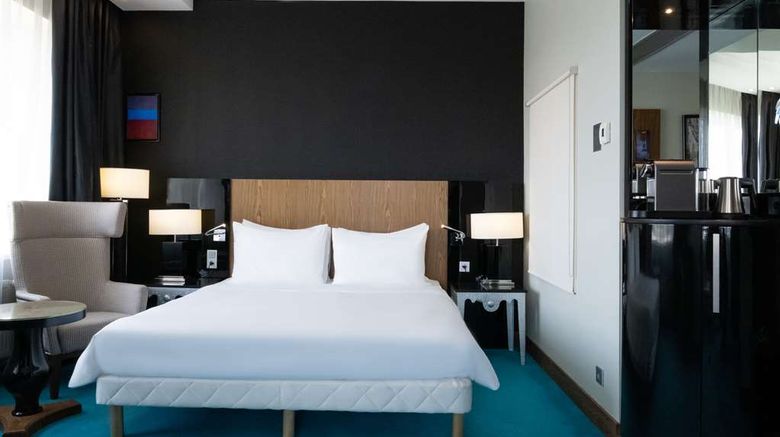 <b>Radisson Hotel Chelyabinsk Suite</b>. Images powered by <a href="https://iceportal.shijigroup.com/" title="IcePortal" target="_blank">IcePortal</a>.