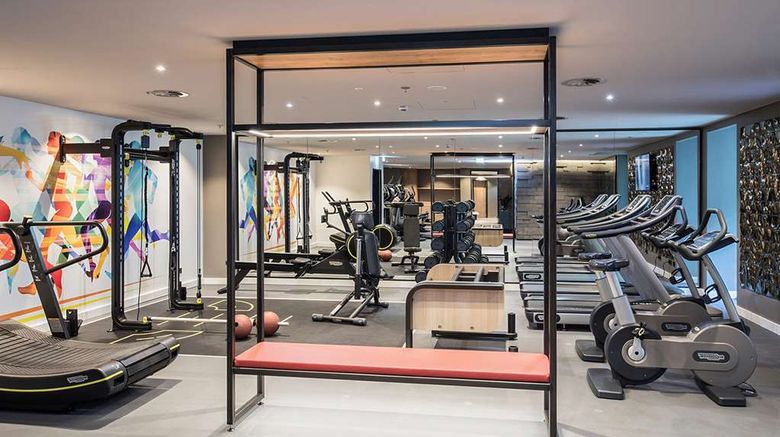 <b>Radisson Blu Hotel Cologne Health</b>. Images powered by <a href="https://iceportal.shijigroup.com/" title="IcePortal" target="_blank">IcePortal</a>.