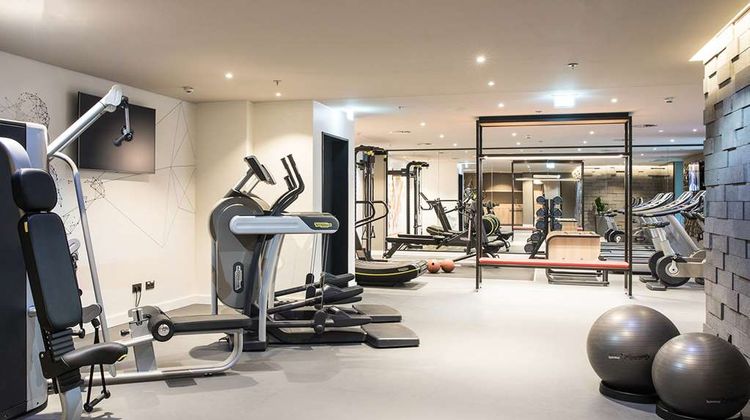 Radisson Blu Hotel Cologne Health