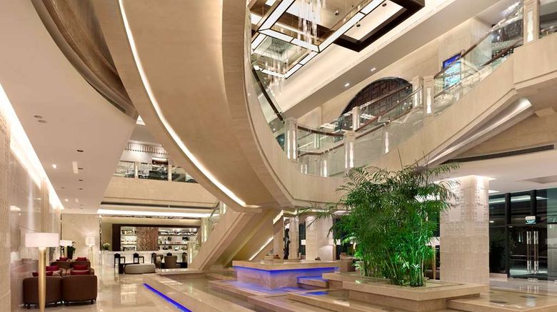 <b>Radisson Blu Hotel Liuzhou Lobby</b>. Images powered by <a href="https://iceportal.shijigroup.com/" title="IcePortal" target="_blank">IcePortal</a>.