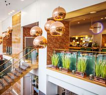 Radisson Blu Hotel, Cardiff Lobby
