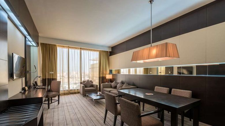 <b>Radisson Blu Hotel, Doha Room</b>. Images powered by <a href="https://iceportal.shijigroup.com/" title="IcePortal" target="_blank">IcePortal</a>.