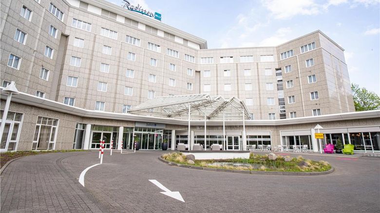 <b>Radisson Blu Hotel Dortmund Exterior</b>. Images powered by <a href="https://iceportal.shijigroup.com/" title="IcePortal" target="_blank">IcePortal</a>.