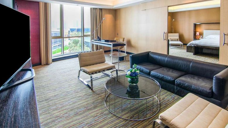 <b>Radisson Blu Hotel, Dubai Media City Room</b>. Images powered by <a href="https://iceportal.shijigroup.com/" title="IcePortal" target="_blank">IcePortal</a>.