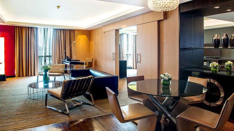 <b>Radisson Blu Hotel, Dubai Media City Room</b>. Images powered by <a href="https://iceportal.shijigroup.com/" title="IcePortal" target="_blank">IcePortal</a>.
