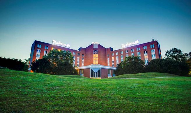 Radisson Blu Hotel Karlsruhe Exterior