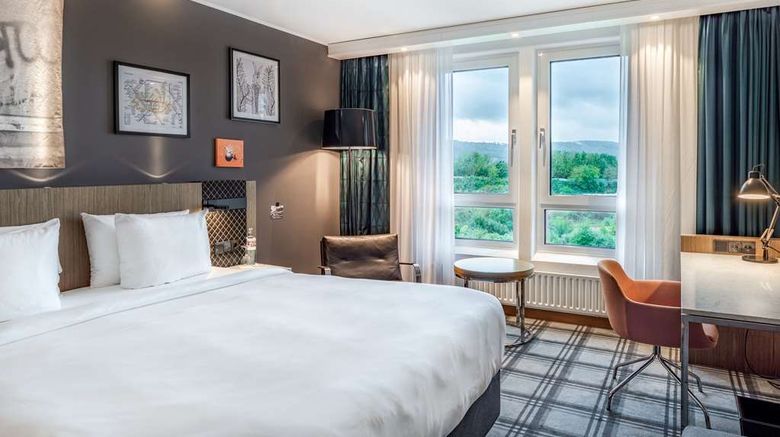 <b>Radisson Blu Hotel Karlsruhe Room</b>. Images powered by <a href="https://iceportal.shijigroup.com/" title="IcePortal" target="_blank">IcePortal</a>.