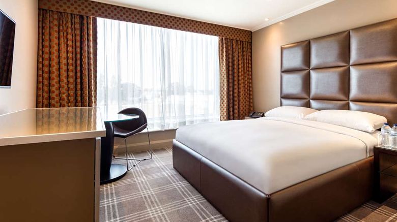 <b>Radisson Blu Hotel London Heathrow Room</b>. Images powered by <a href="https://iceportal.shijigroup.com/" title="IcePortal" target="_blank">IcePortal</a>.