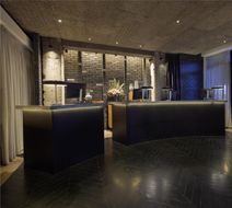 Radisson Blu Hotel, London Leicester Squ Lobby