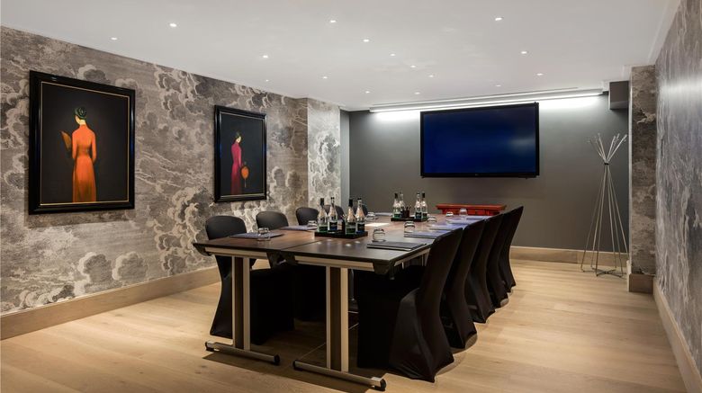 <b>Radisson Blu Hotel, London Leicester Squ Meeting</b>. Images powered by <a href="https://iceportal.shijigroup.com/" title="IcePortal" target="_blank">IcePortal</a>.