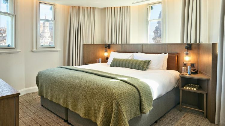 Guild Hotel Bloomsbury Room