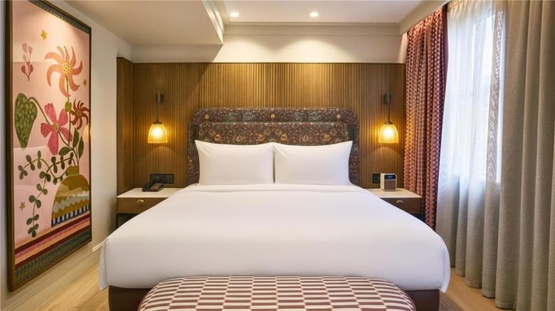 <b>Radisson Blu Hotel, London Mercer Street Room</b>. Images powered by <a href="https://iceportal.shijigroup.com/" title="IcePortal" target="_blank">IcePortal</a>.